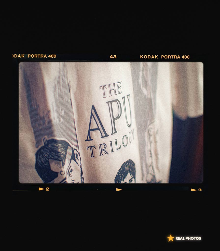 Apu Trilogy • Satyajit Ray Cinema Tribute T-shirt • Vintage Edition