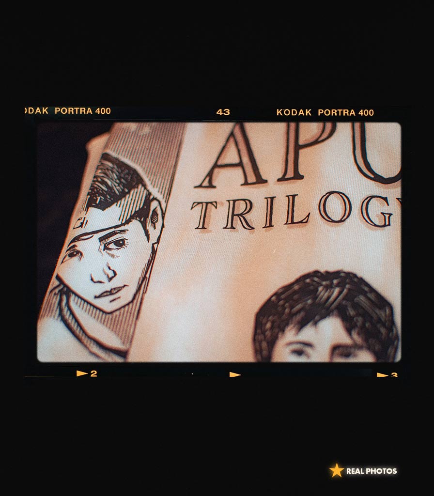 Apu Trilogy • Satyajit Ray Cinema Tribute T-shirt • Vintage Edition