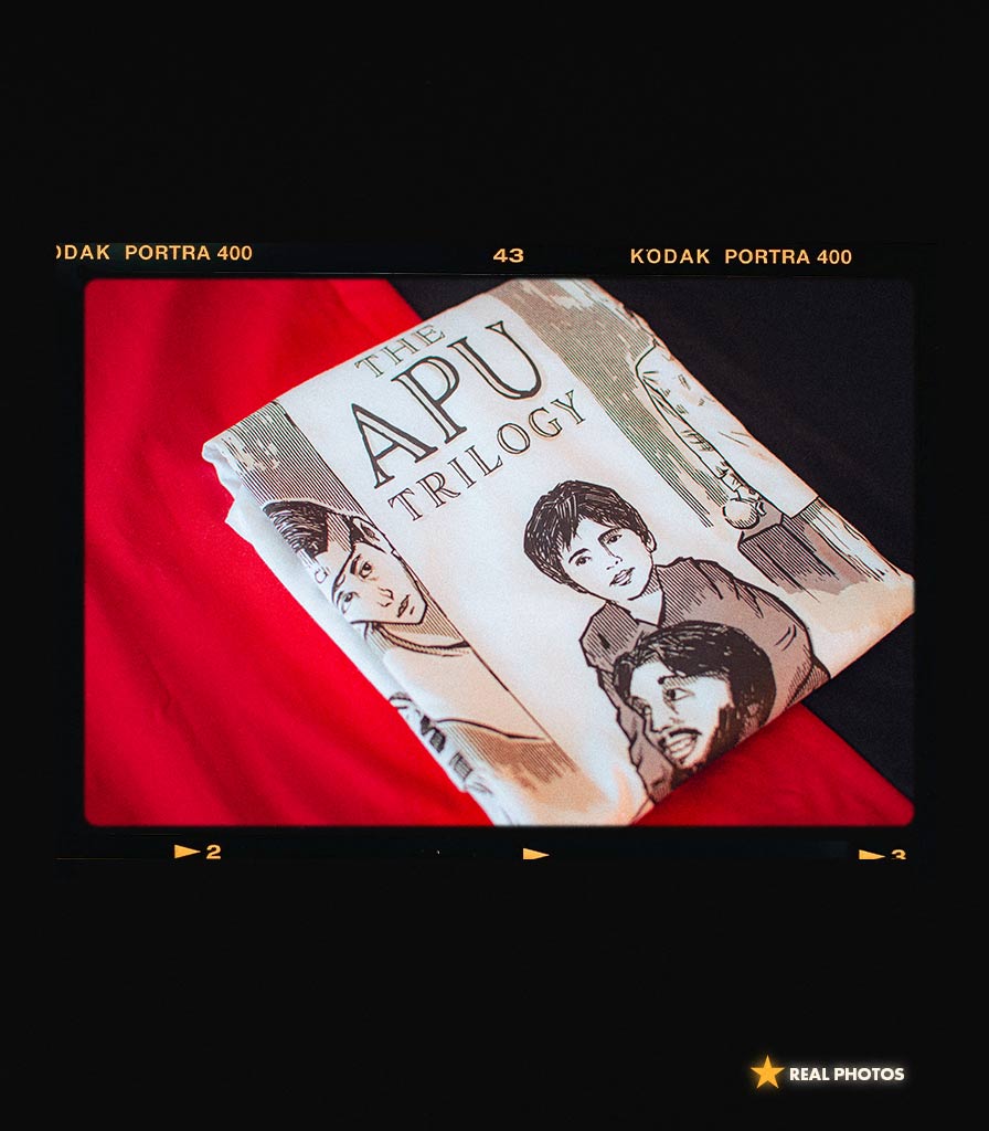 Apu Trilogy • Satyajit Ray Cinema Tribute T-shirt • Vintage Edition